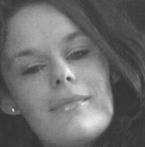 Meet your Posher, Abbie